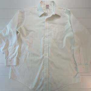 Brooks Brothers Traditional Fit Non-Iron White Dress Shirt